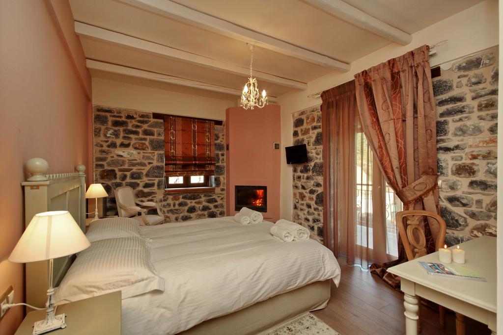 Thisoa Hotel Karkaloú Esterno foto
